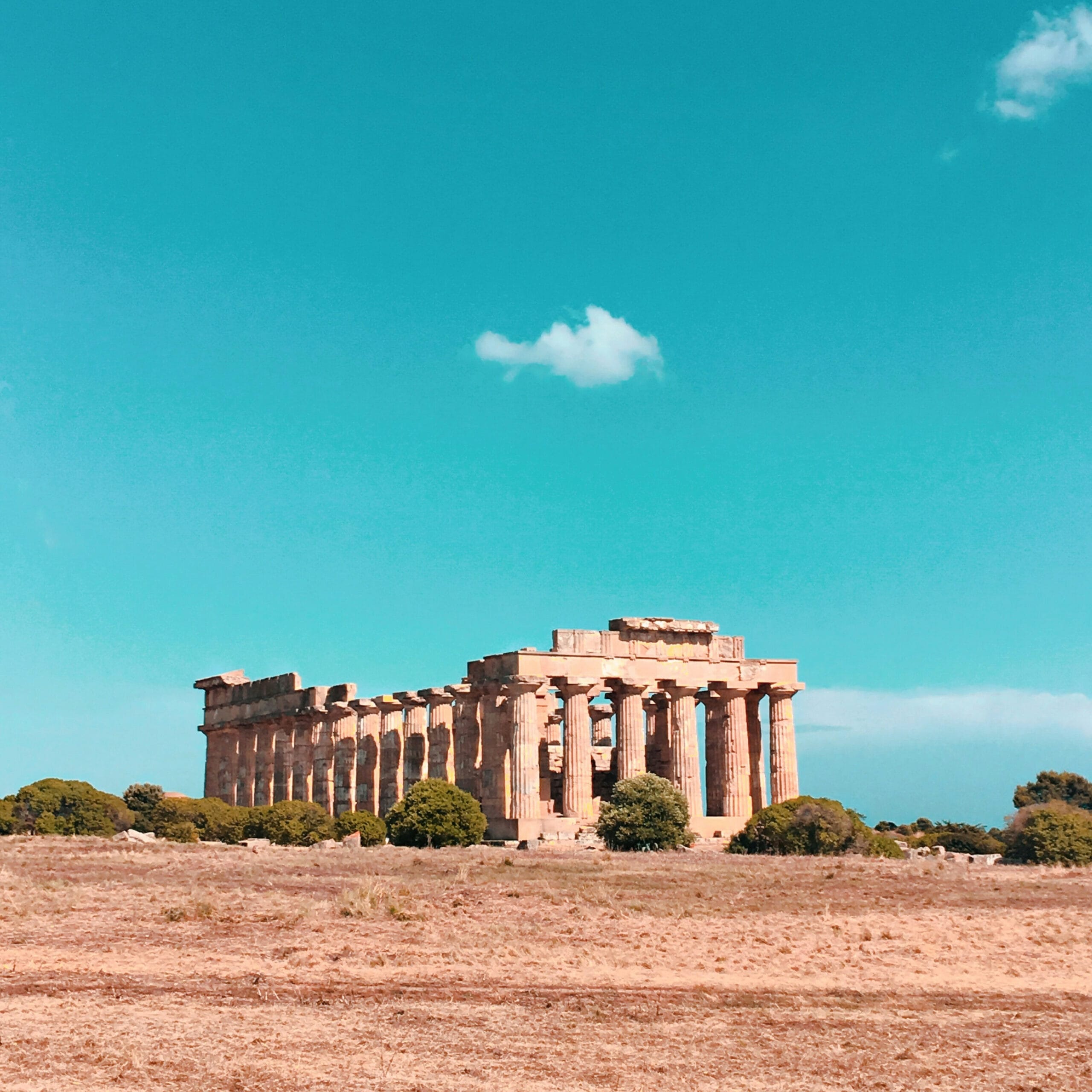 Veduta panoramica del Tempio della Concordia nella Valle dei Templi, Agrigento
